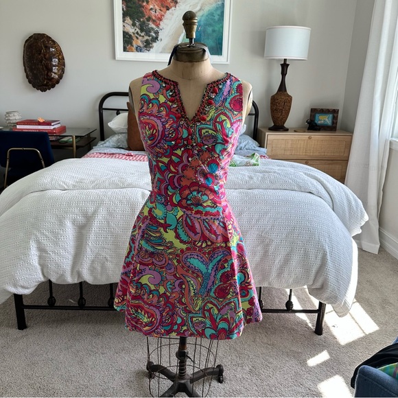 Lilly Pulitzer Lloyd Feeling Groovy Sleeveless Dress EUC size 0 - Picture 1 of 7